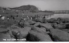 On-the-rocks-at-the-old-town.-c1905.
